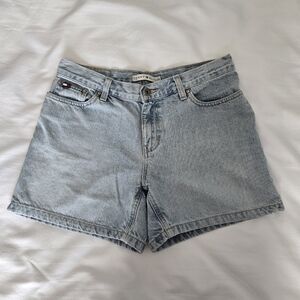 Vintage Tommy Hilfiger Women's Classic Blue Jean Shorts